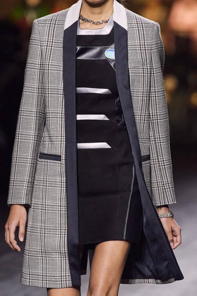 Look 51